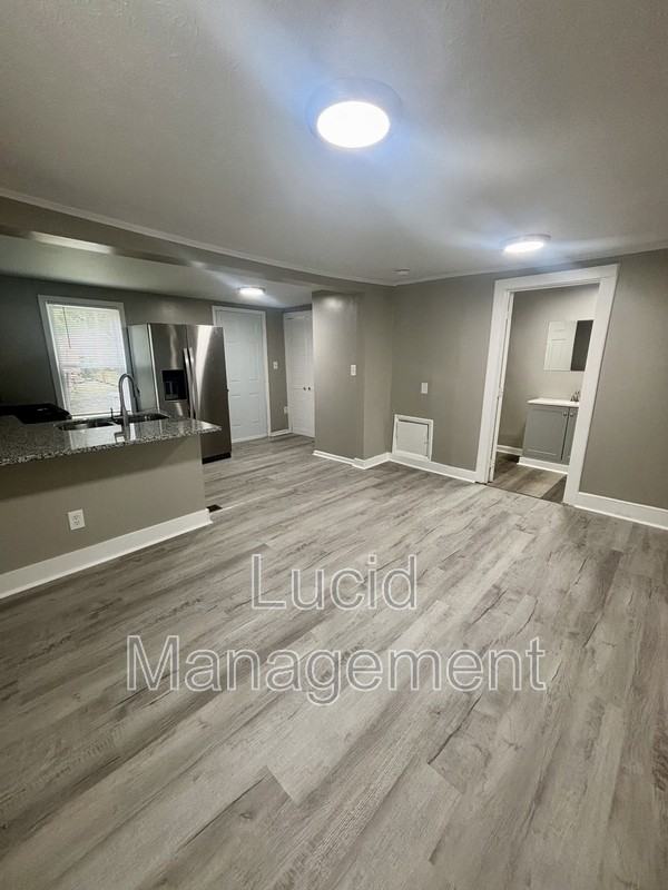 3754 Kahlert Ave - Photo 3 of 13