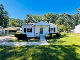 2721 Stratford Dr - Photo 1 of 1
