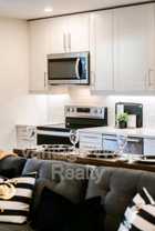 501 Oxford Ave - Photo 1 of 1