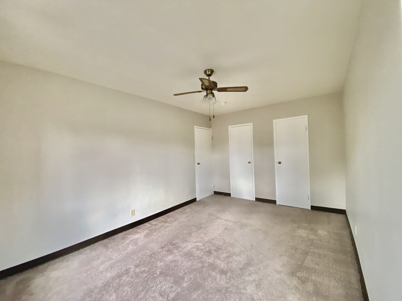 PURCHASE PLACE -- 193 - Photo 6 of 9