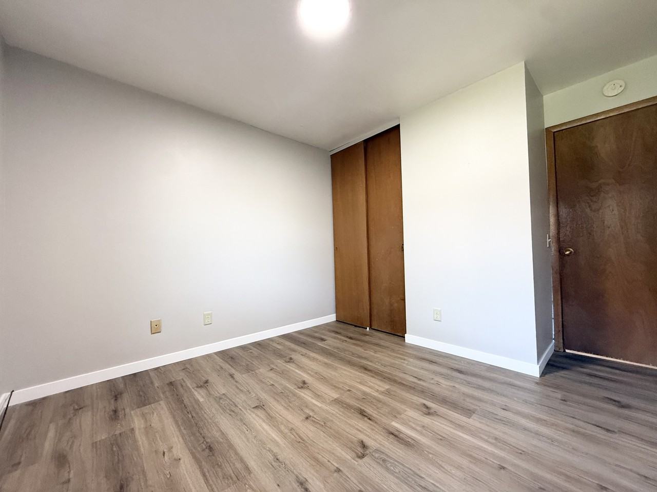 2050-2080 Allen Boulevard - Photo 6 of 50