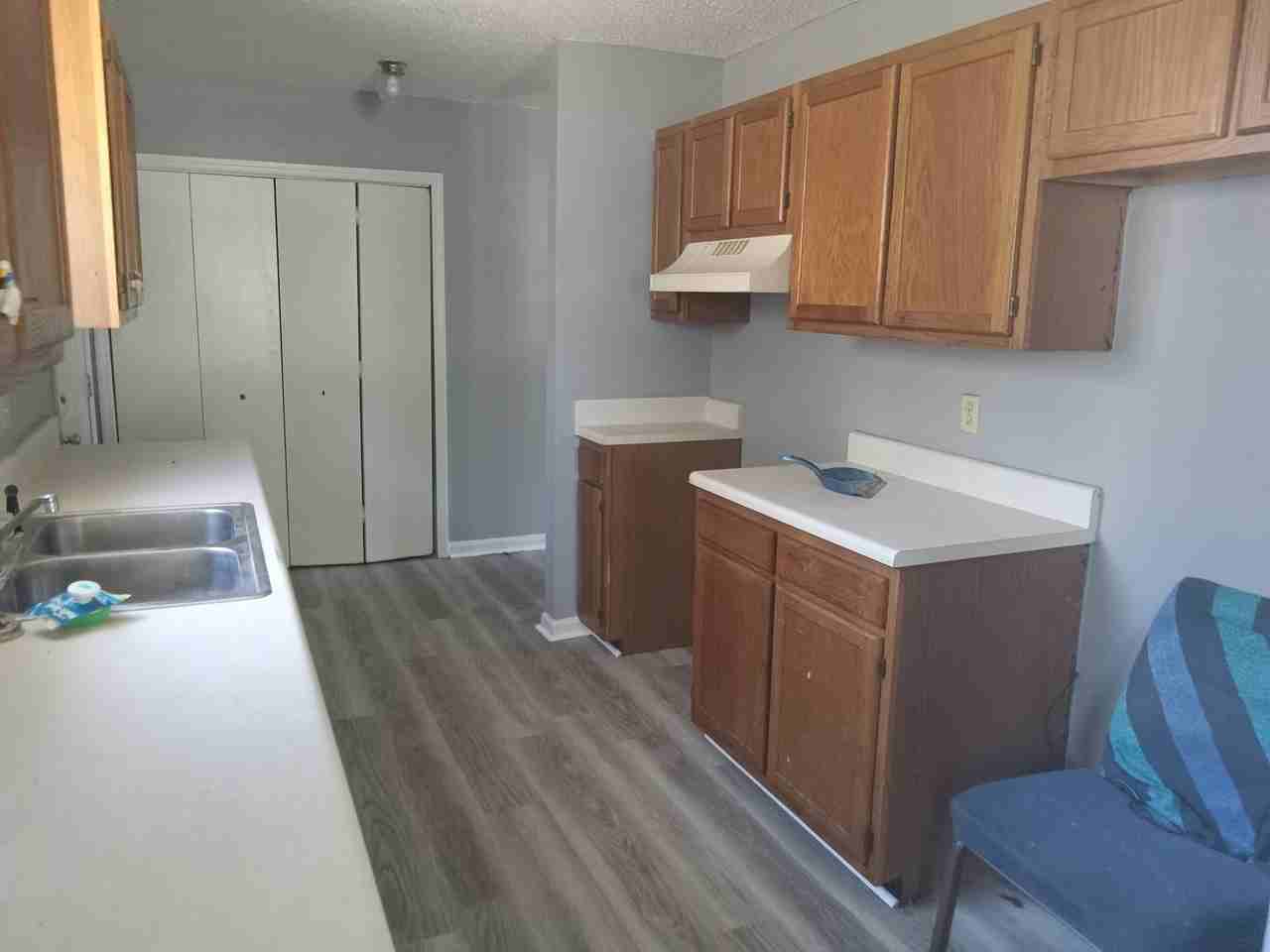 McArthur St 1700* - Photo 2 of 7