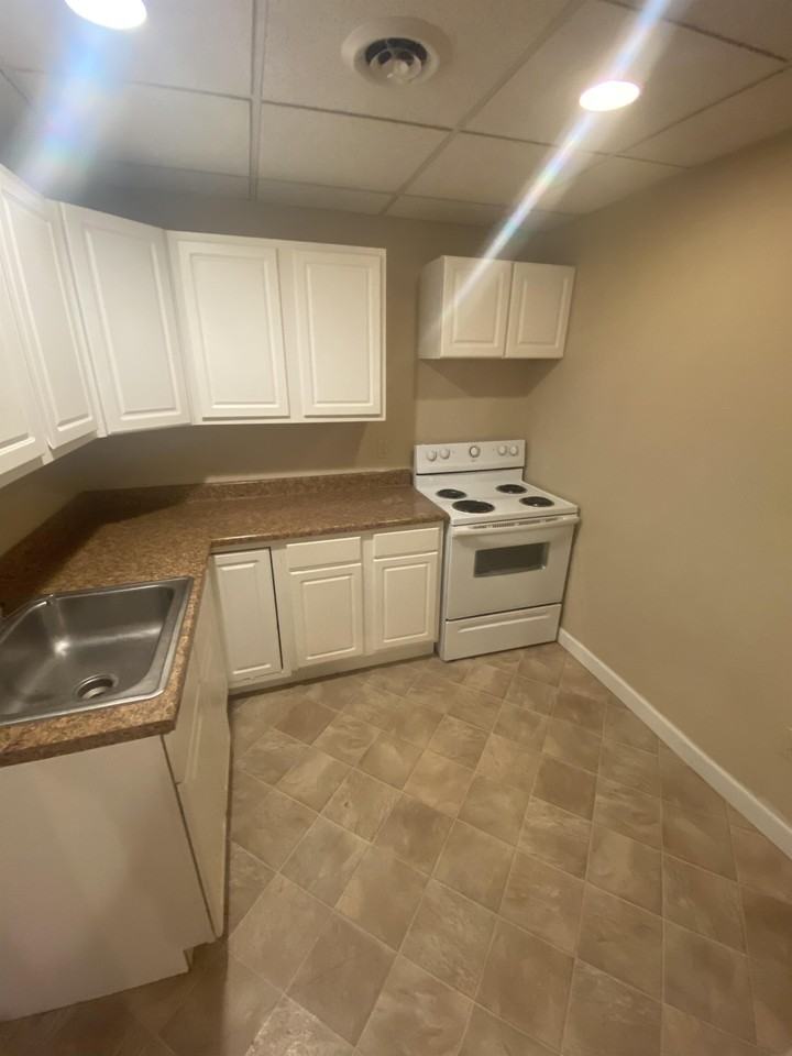 458 High Street - Photo 2 of 50