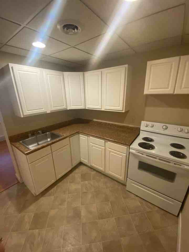 458 High Street - Photo 3 of 50