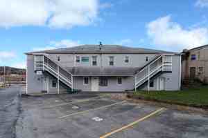 featured image of 856 Wayne Ave