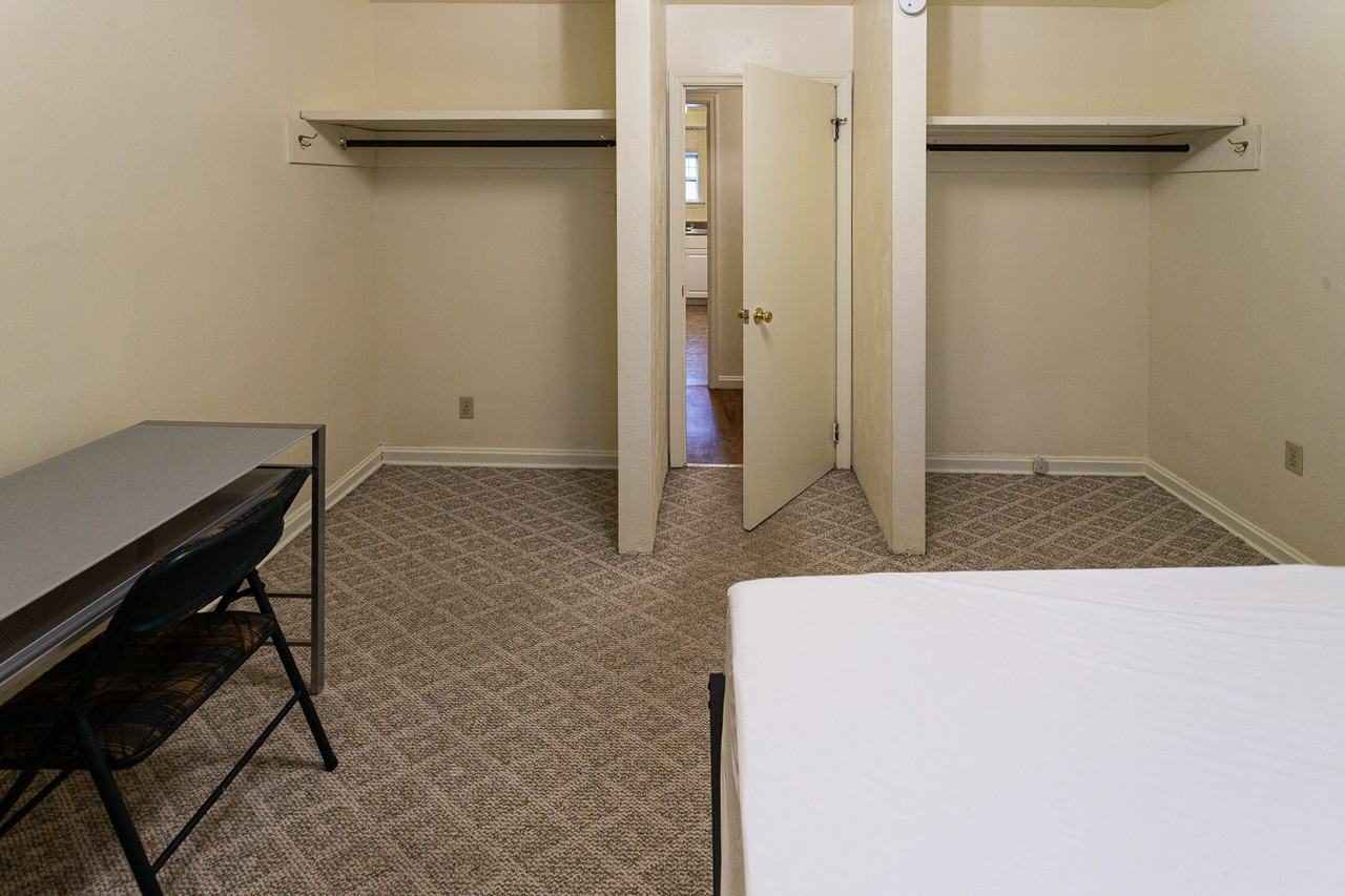 856 Wayne Ave (Heath Housing - Photo 5 of 20