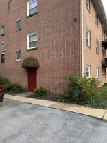 105 N. Edgewood Apt 4 - Photo 1 of 1