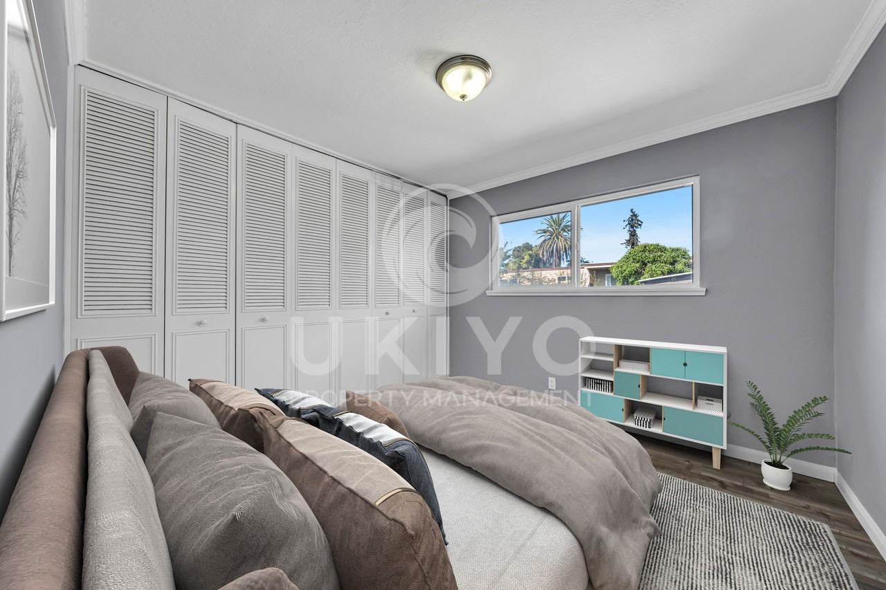 3007 Nicol Avenue - Photo 4 of 50