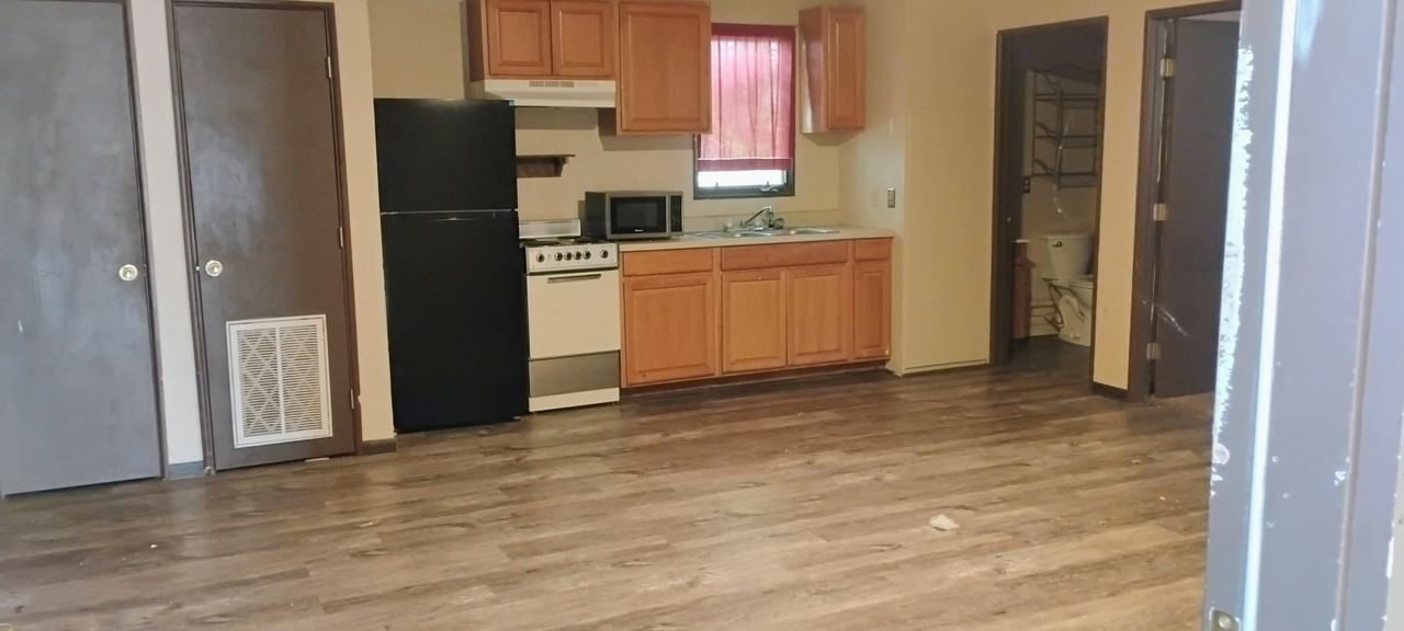 Douglas Road - Mockingbird Drive - Photo 2 of 16