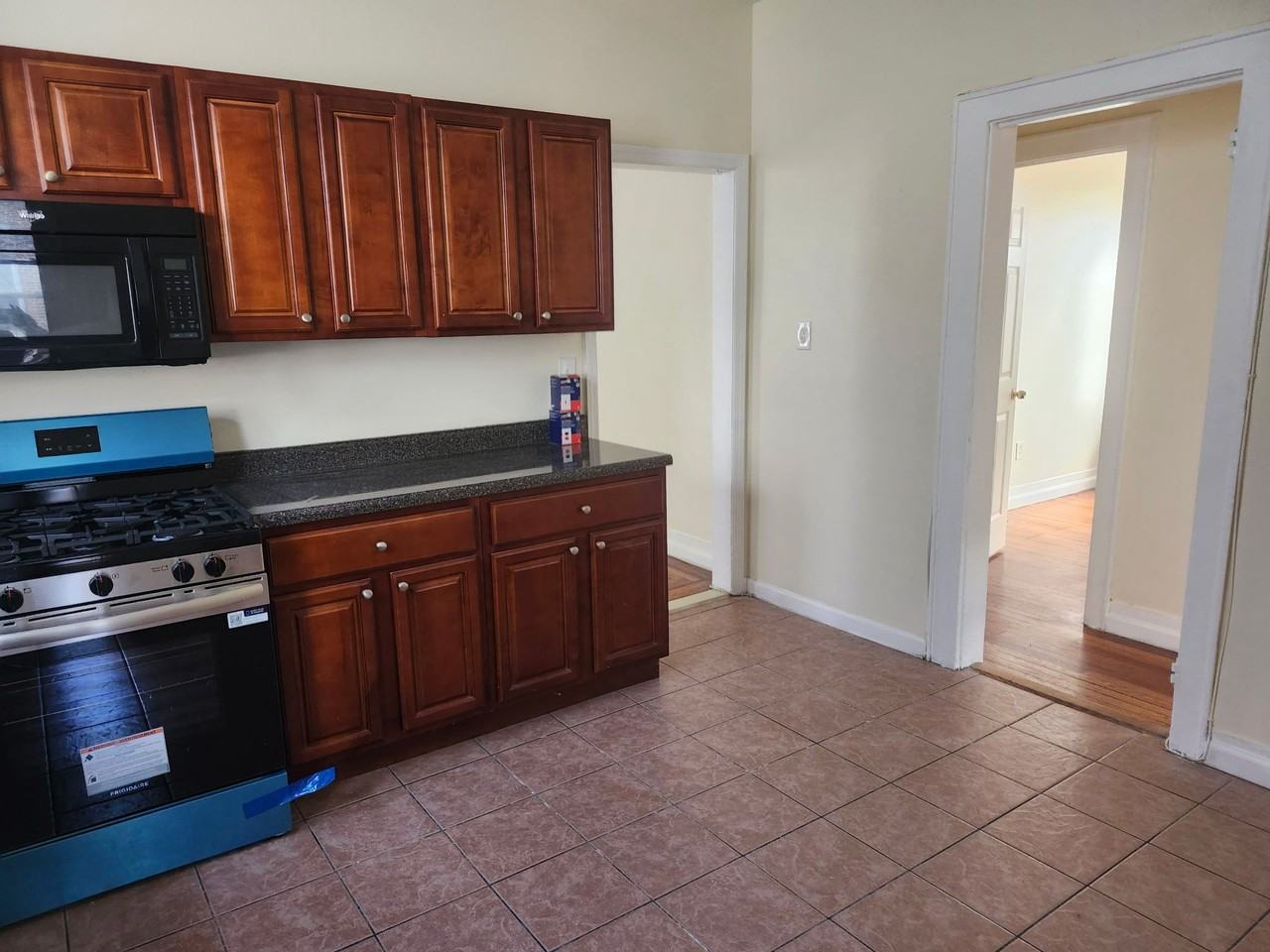 313 Leslie Street #2 - Photo 2 of 7