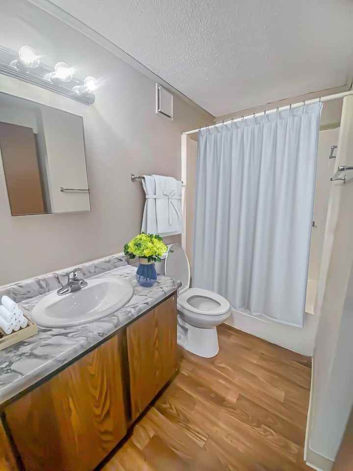 Concord Square Apartments - Photo 7 of 7