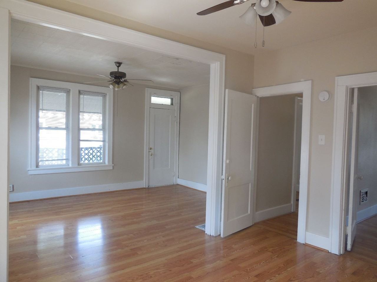 2406 State St - Photo 2 of 16