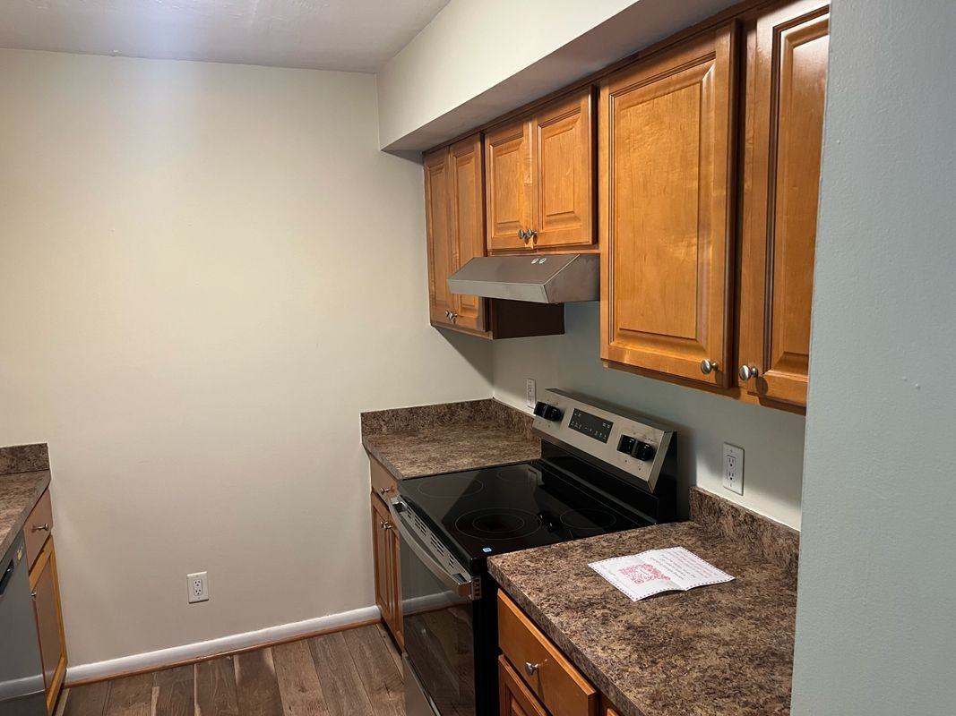 3849 Staffordshire Ln - Photo 7 of 19