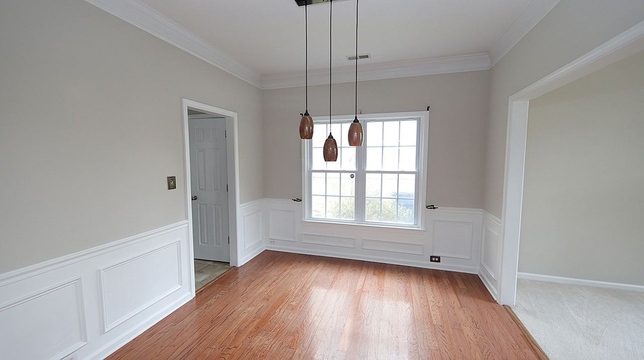 210 Newberry Ln - Photo 2 of 21