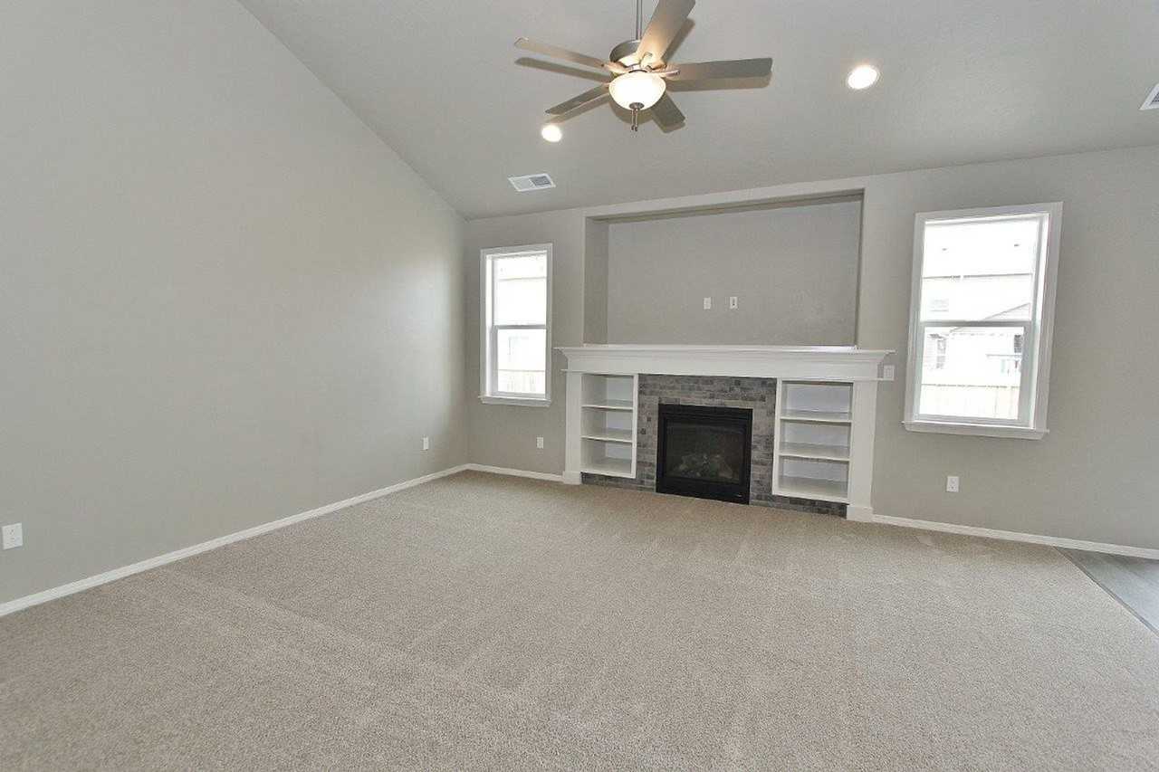 33 N Mingus Ave - Photo 6 of 30