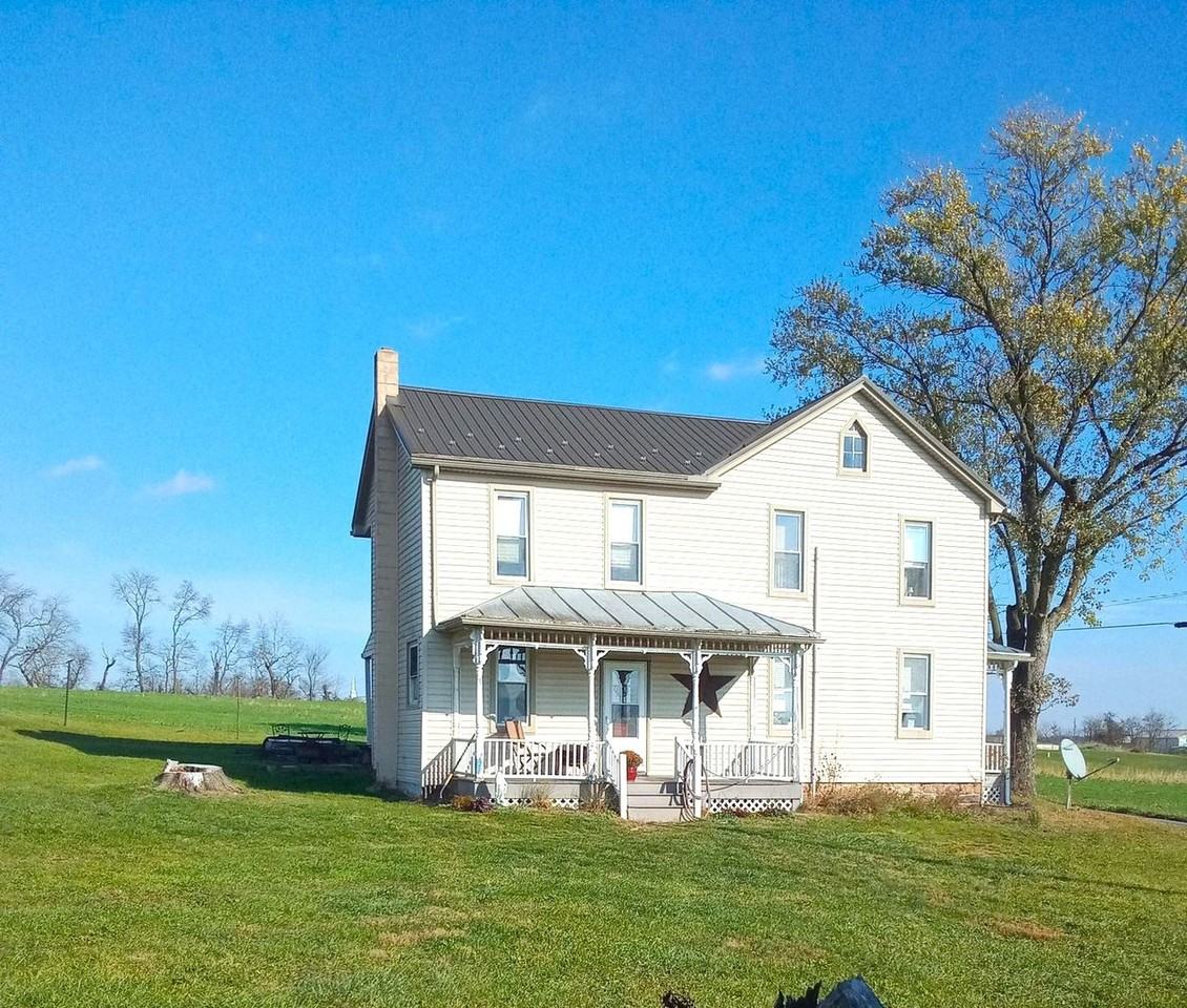 14737 W Creek Rd - Photo 2 of 4