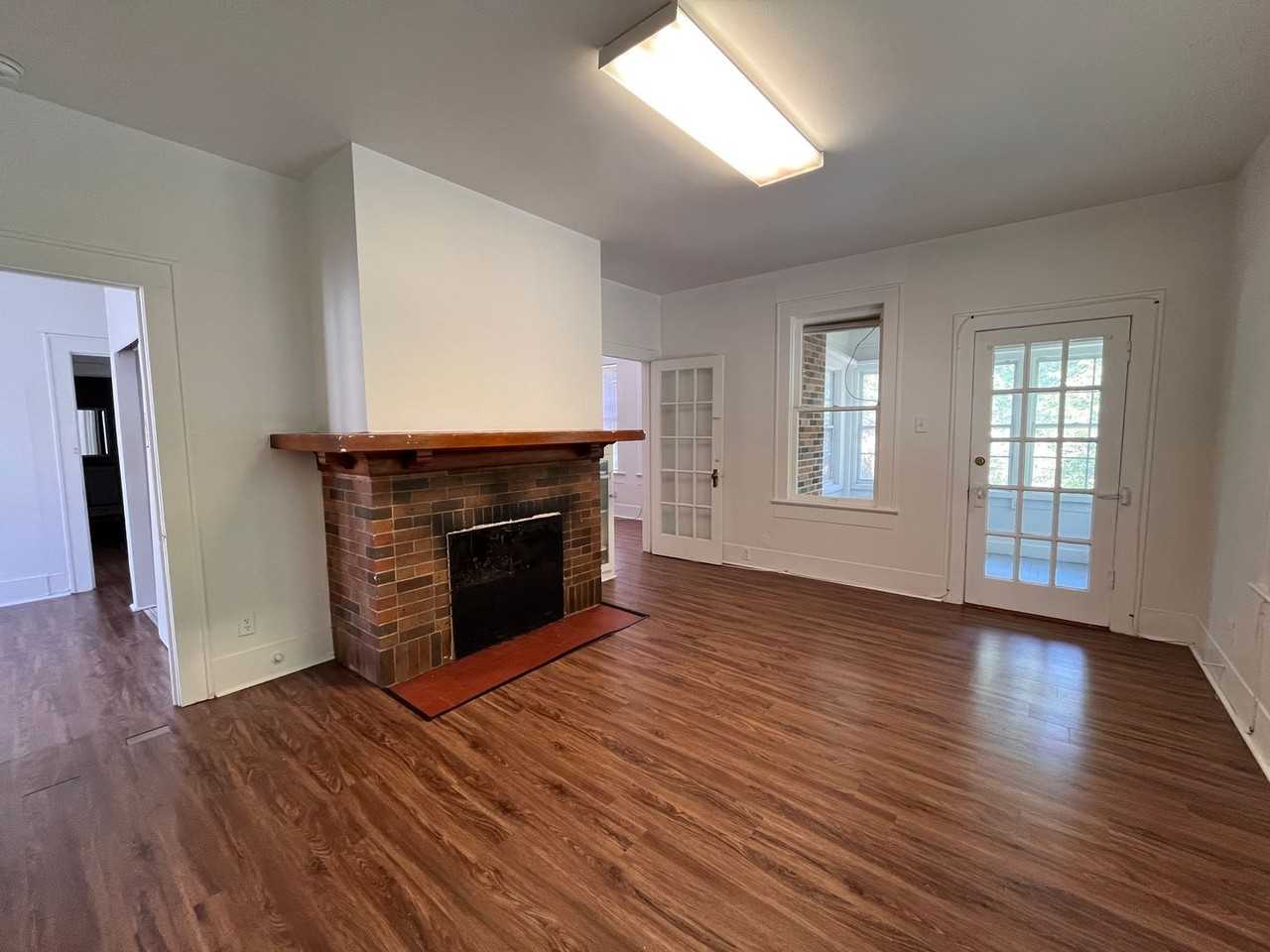 2200B Rio Grande St - Photo 6 of 32