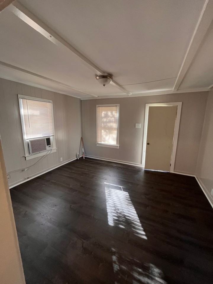 107 S Lea Ave - Photo 5 of 5