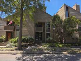 717 Botetourt Gdns - Photo 1 of 1