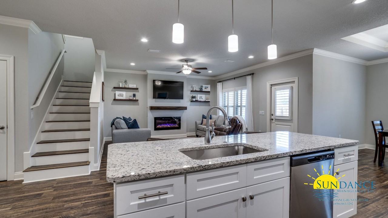 1937 Medlin Ct - Photo 5 of 18