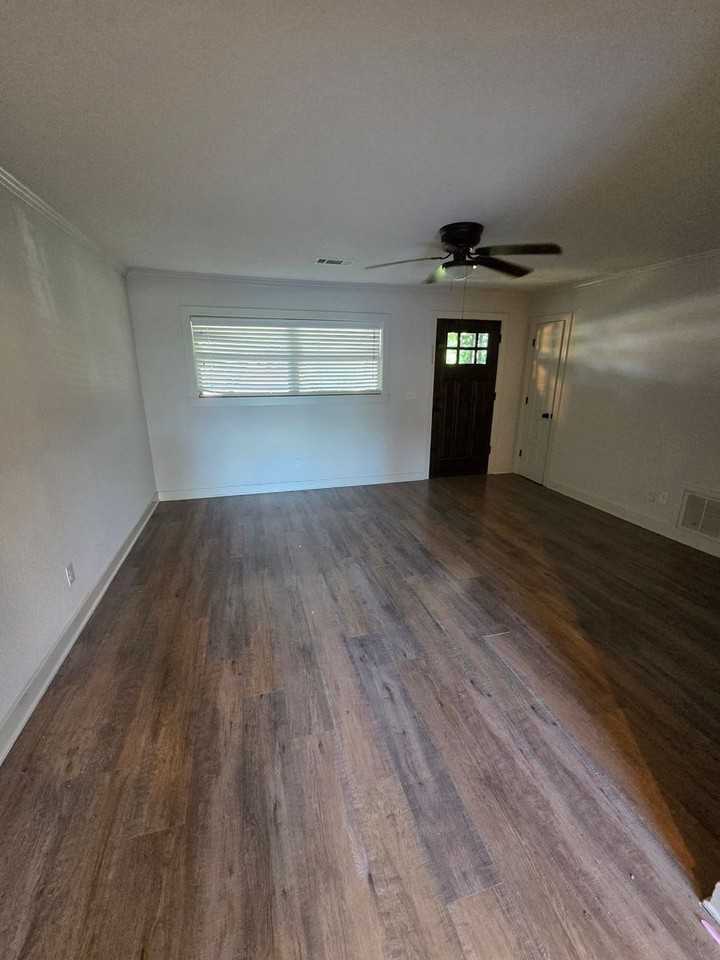 171 E Morris Ave - Photo 4 of 10