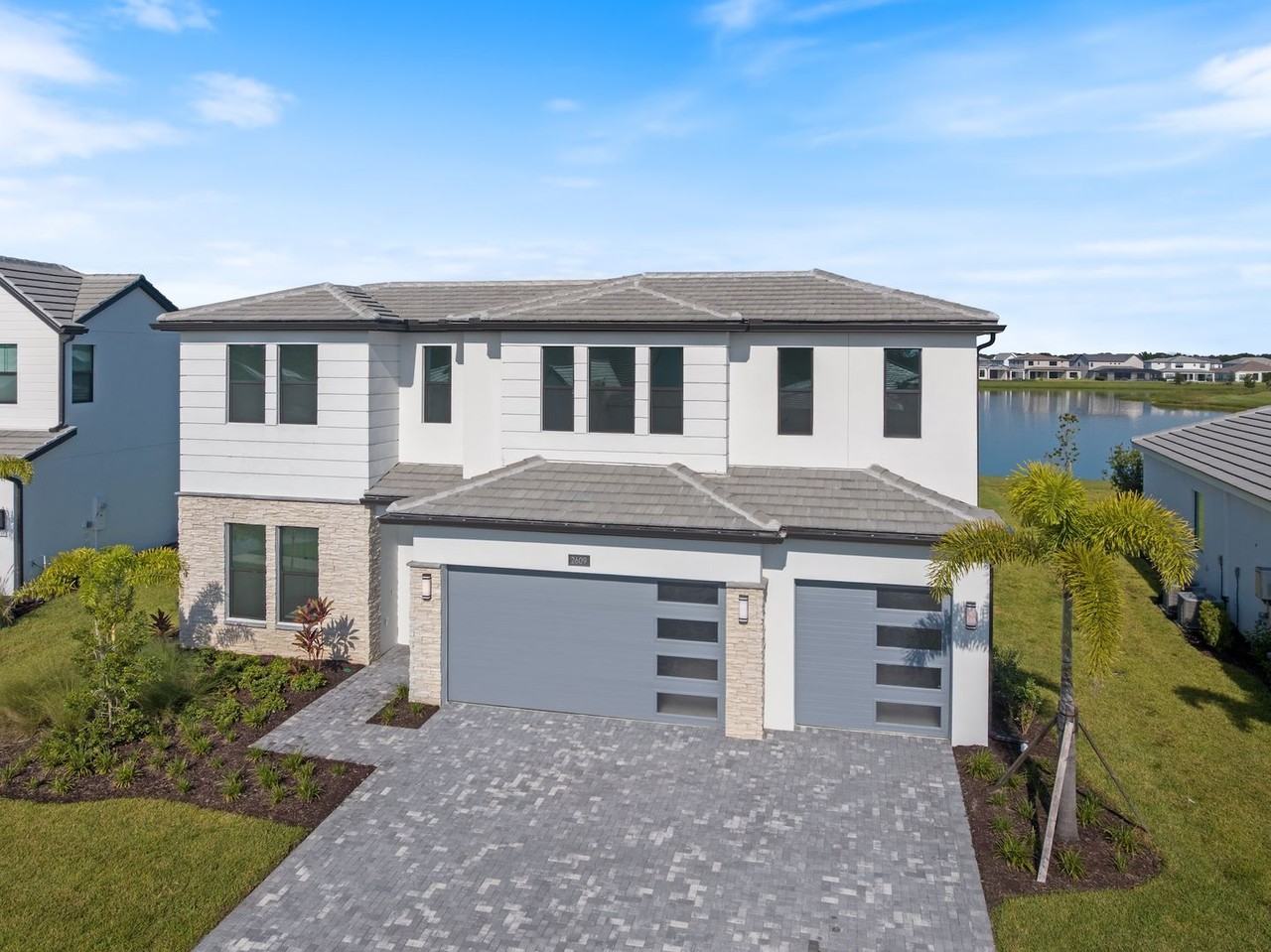 2609 Waterfront Cir - Photo 6 of 50