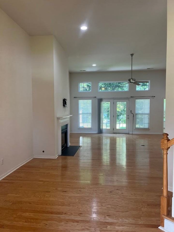 1716 Waterbrook Dr - Photo 3 of 19