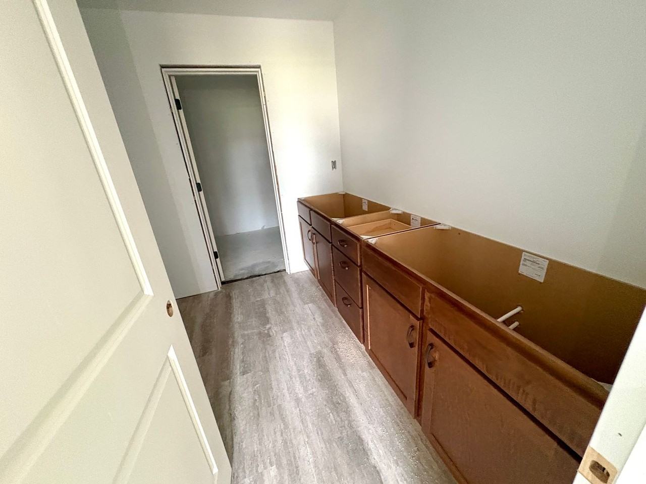 4654 Pierce Dr - Photo 5 of 12