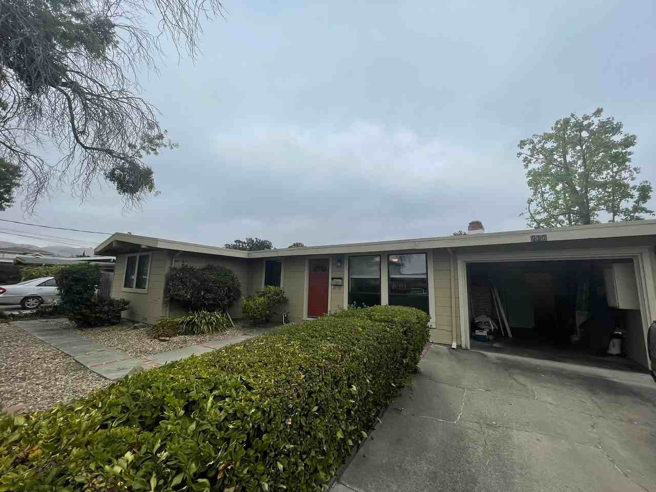 2346 Marion Ave - Photo 2 of 19