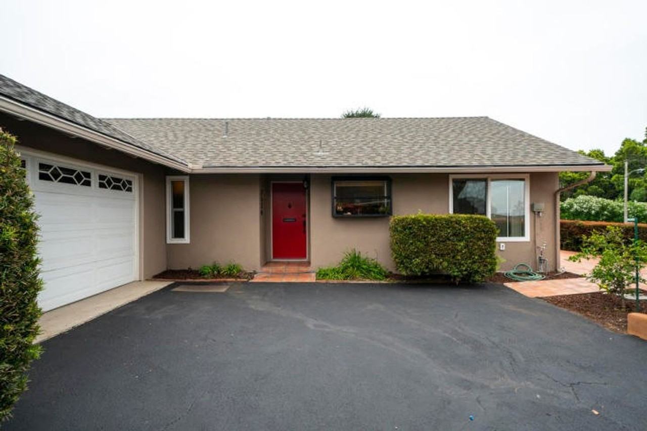 2534 Selrose Ln - Photo 3 of 18