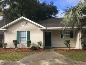 113 Leeswood Cir - Photo 1 of 1