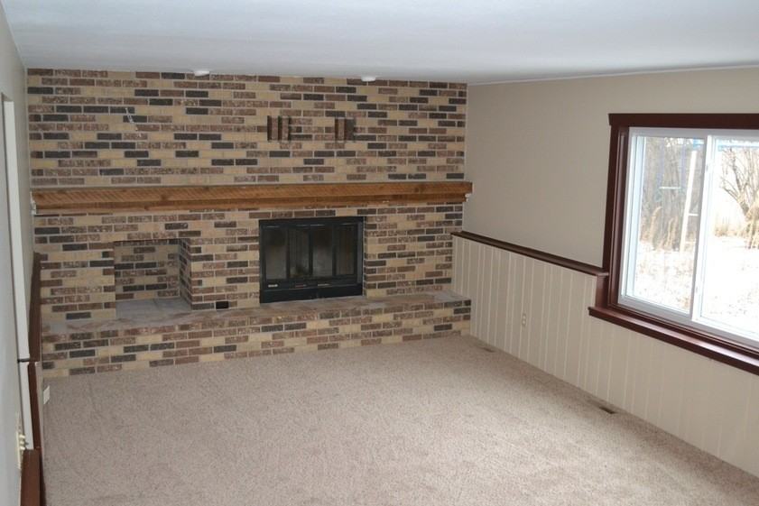 17150 Foliage Ave - Photo 2 of 8