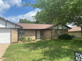 1501 La Salle Dr - Photo 1 of 1