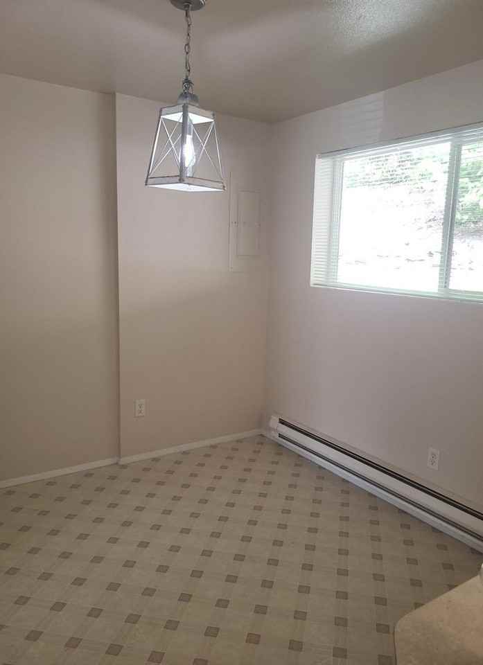 8309 Cirque Dr W #6 - Photo 7 of 19