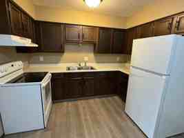 featured image of 1011 S 3rd St