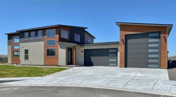 featured image of 6033 W 30th Ave