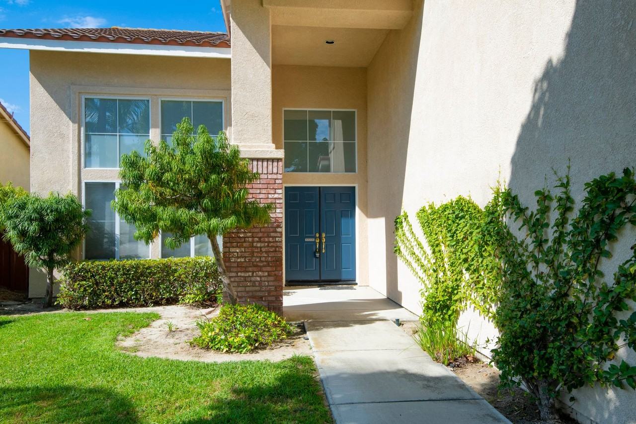 3829 Via Del Rancho - Photo 2 of 27