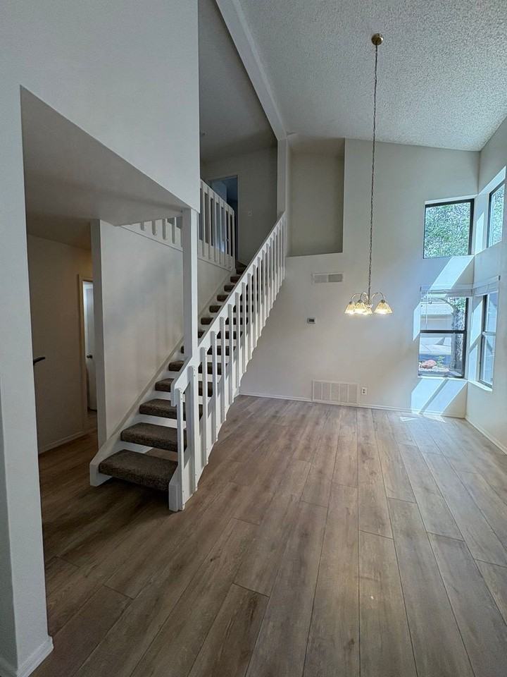 4130 E Spring Meadows Cir - Photo 4 of 11