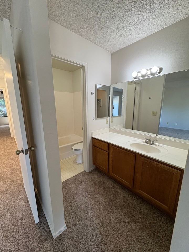 4130 E Spring Meadows Cir - Photo 7 of 11
