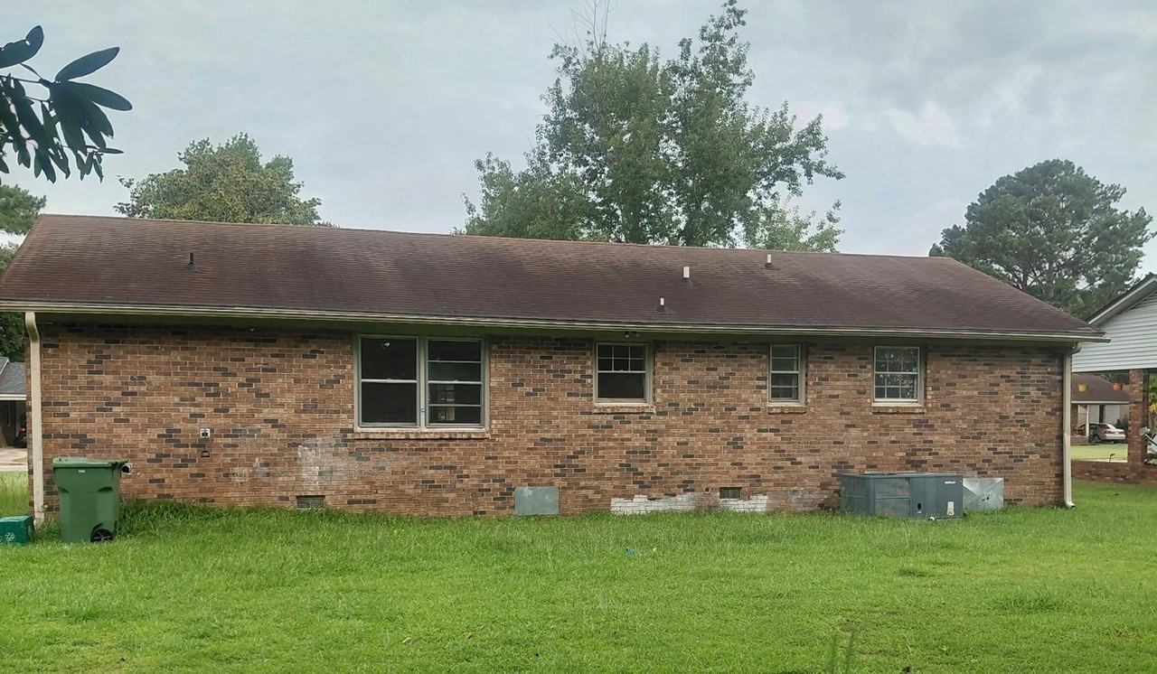 1416 Tradd Court - Photo 2 of 8