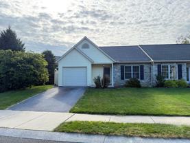 32 Pebble Creek Dr - Photo 1 of 1