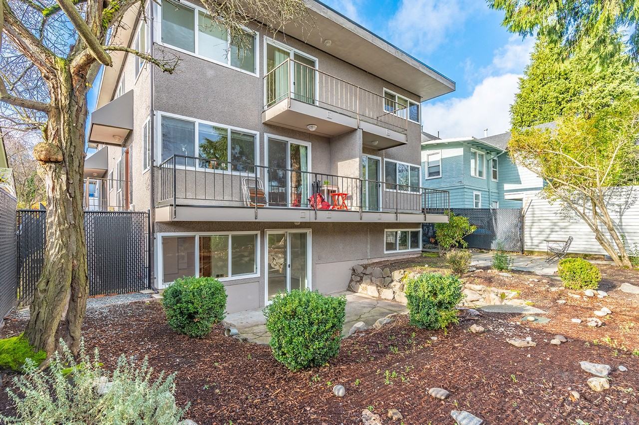 Whitman Apartments - Photo 2 of 9