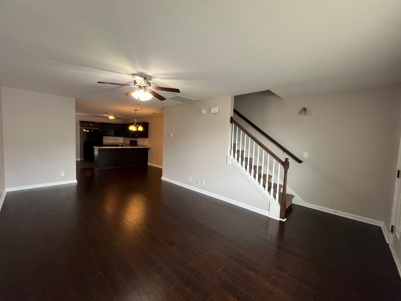 369 Sam Houston Cir - Photo 3 of 16