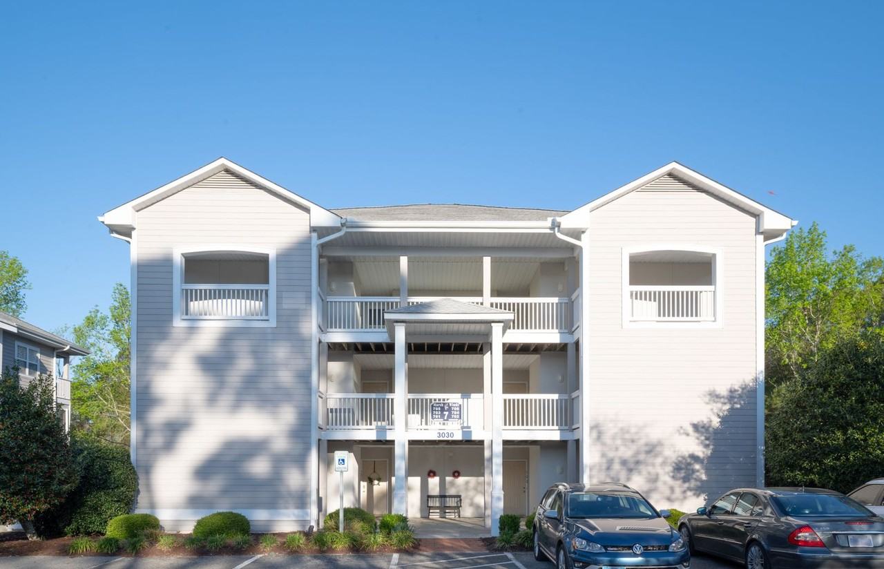 3030 Marsh Girl Eff. @ 3030 Marsh Winds Cir #705 - Photo 4 of 12