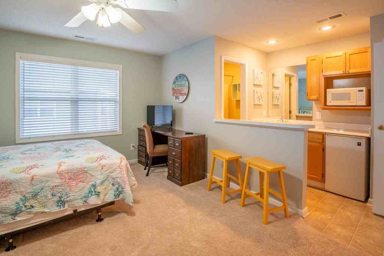 3030 Marsh Girl Eff. @ 3030 Marsh Winds Cir #705 - Photo 6 of 12