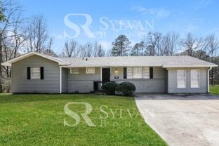 843 Fairfax Cir - Photo 1 of 1