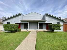 2749 Parkchester Dr - Photo 1 of 1