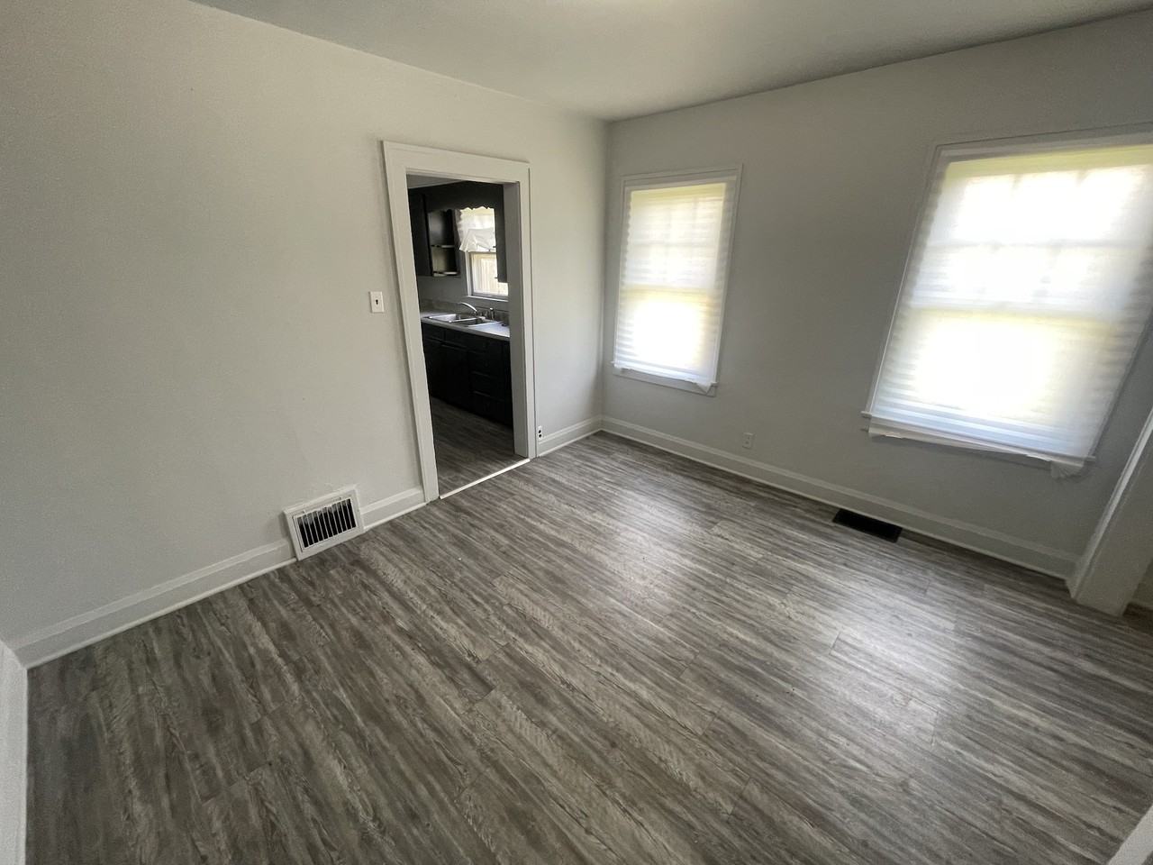 1207 Cleveland Avenue #NA - Photo 4 of 13