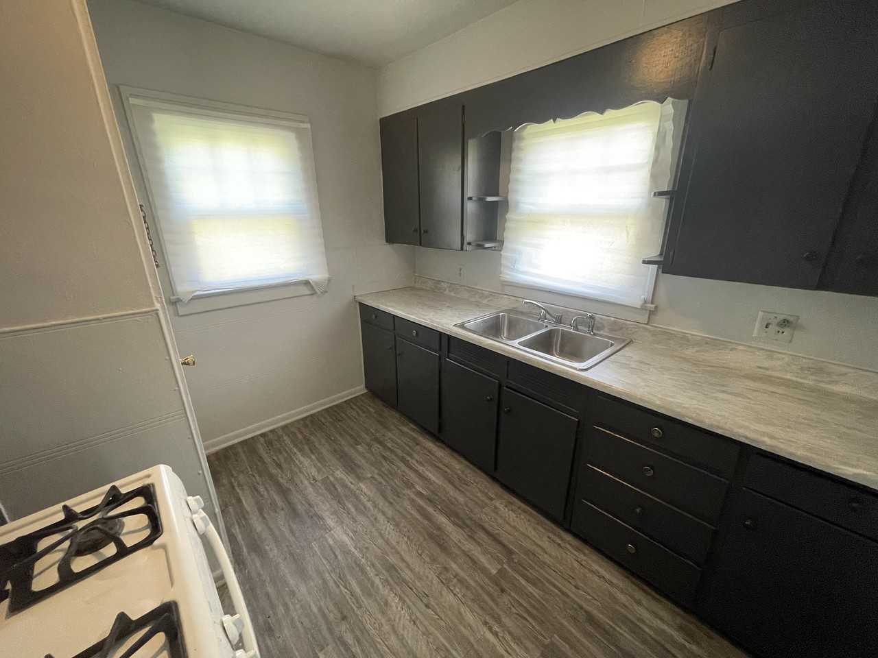 1207 Cleveland Avenue #NA - Photo 6 of 13