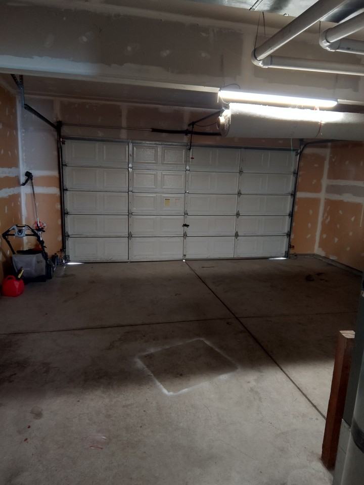 1012 S West Dr #NA - Photo 7 of 10